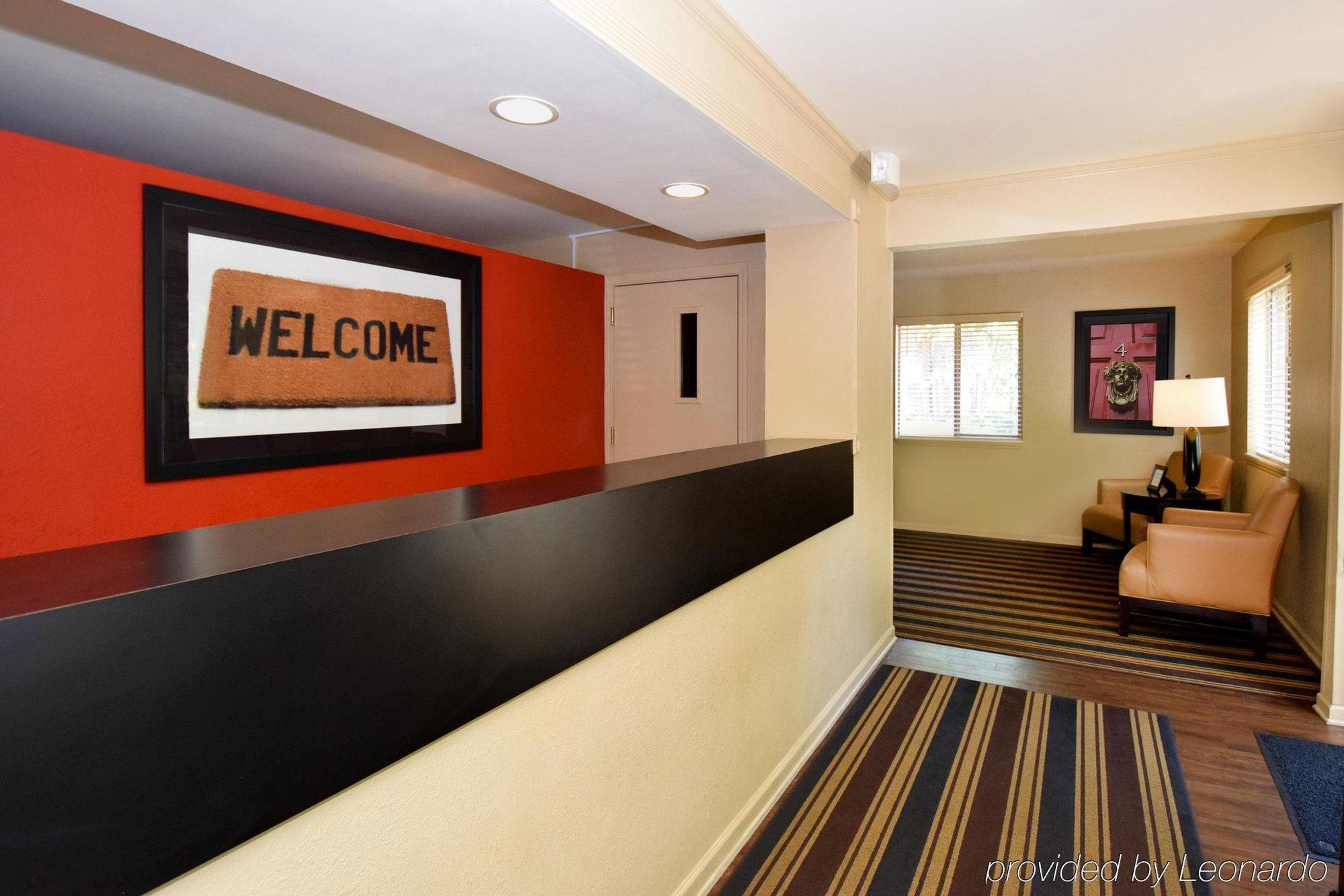 Suburban Studios Copley Akron West Экстерьер фото
